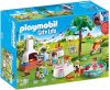 Playmobil City Life Housewarming Party with Illuminating Bunting and BBQ (9272) online kopen